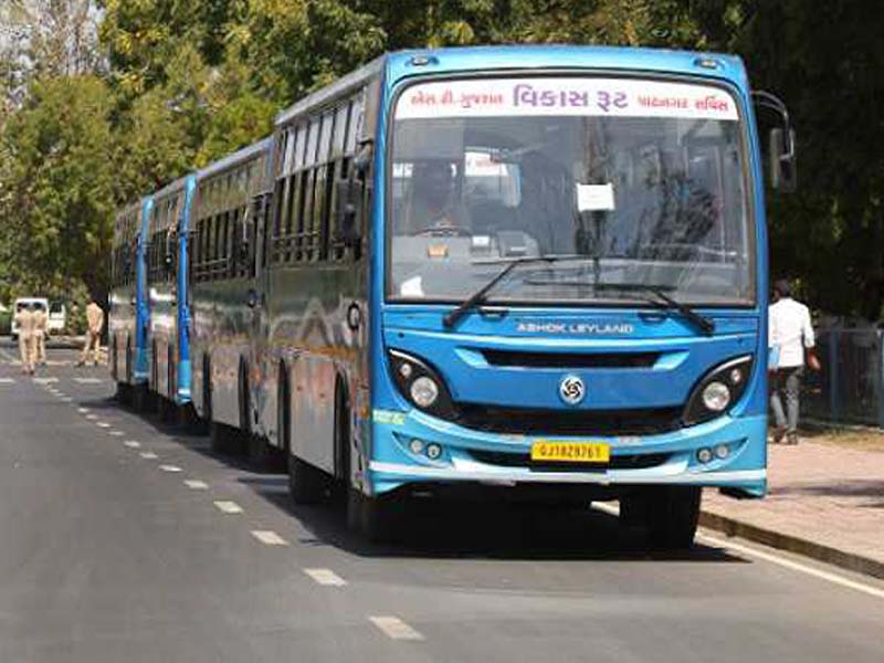 India’s bus industry is expected to reach a valuation of Rs 104,000 Cr by 2026, growing at a quick pace.