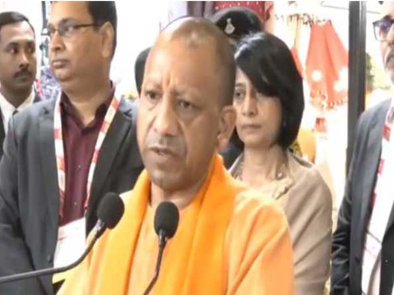 Global textile industry awaits India: Yogi