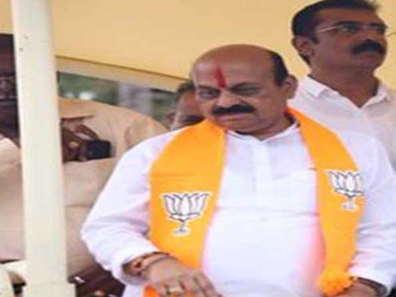 Bommai: Cong government provides ‘chembu’ to farmers and dalits.