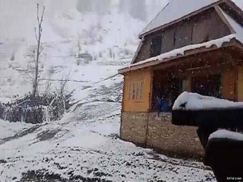 Rain and snowfall in the Kashmir valley in Sonamarg