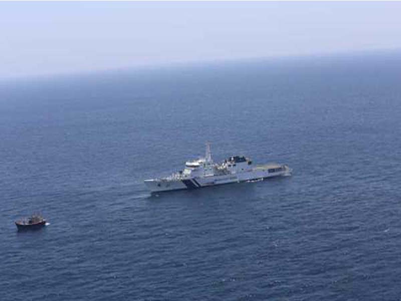 ICG and Gujarat ATS intercept a fishing boat carrying 173 kg of narcotics; two people are detained