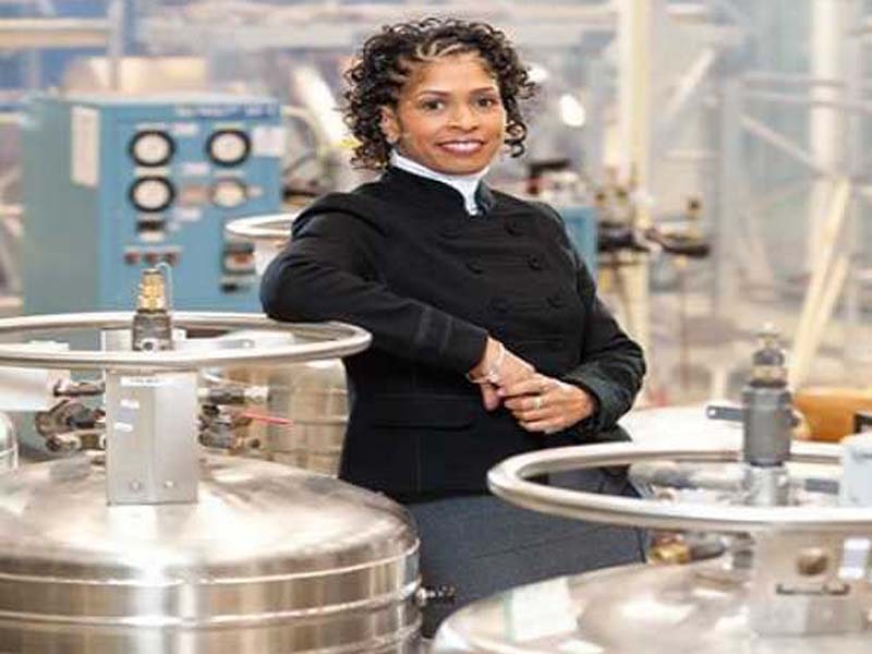The US Defense Department installs its first-ever chief of science and technology.