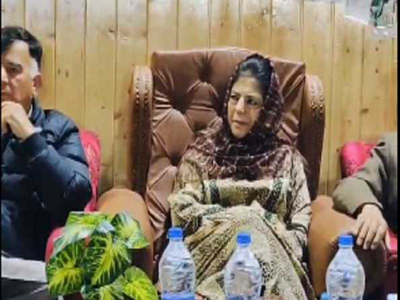 Mehbooba Mufti writes the ECI proposing a new date for the Anantnag seat polls.