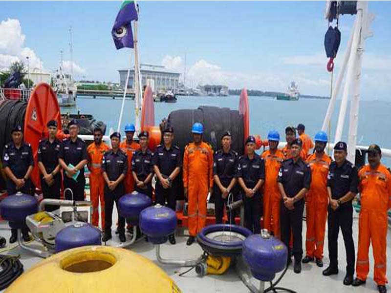 At Muara, Brunei, the ICG vessel Samudra Paheredar makes a port call.
