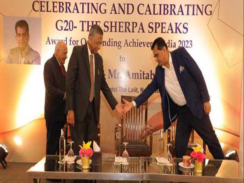 Sherpa Amitabh Kant is honored by the legal fraternity for his exceptional leadership in the G20’s achievement.