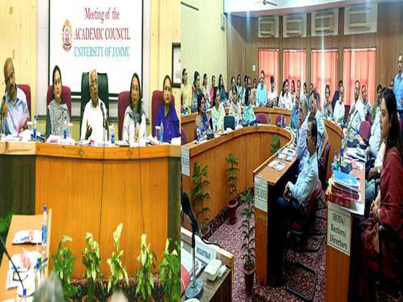 Academic Council Meeting: JU approves PhD program in engineering and technology faculty in a first