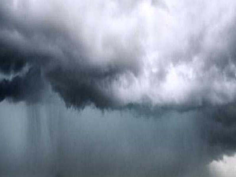 The southwest monsoon continued to spread into other areas of the Maldives and the South Arabian Sea: met