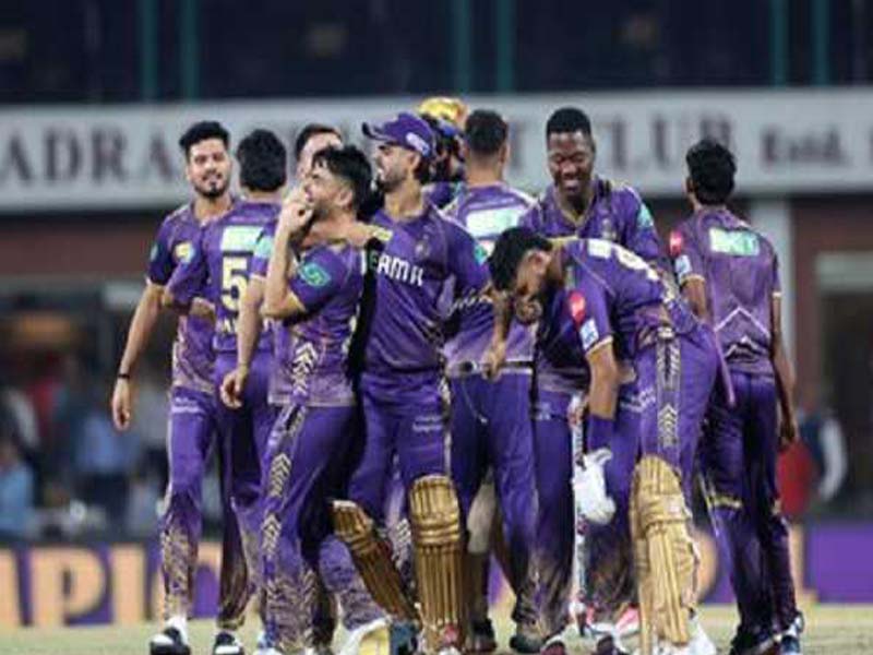 Seamers show, and KKR ambushes SRH by eight wickets to win their third IPL championship.