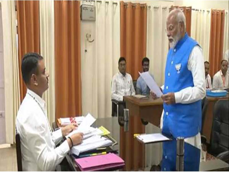 PM Modi submits Varanasi nomination