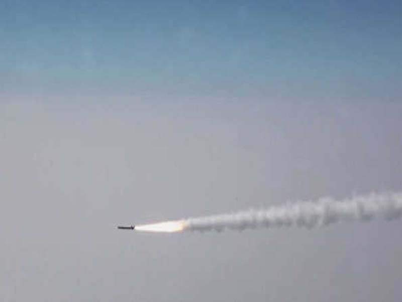 DRDO successfully tests the RudraM-II missile in flight from a Su-30 MK-I off the coast of Odisha.