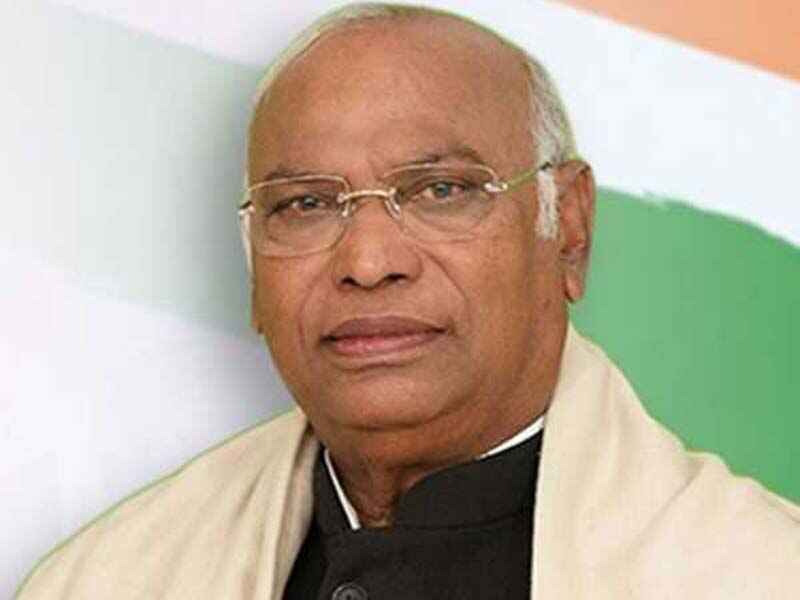 Kharge to voters: Cast your ballot to end the unchecked power of dictatorship