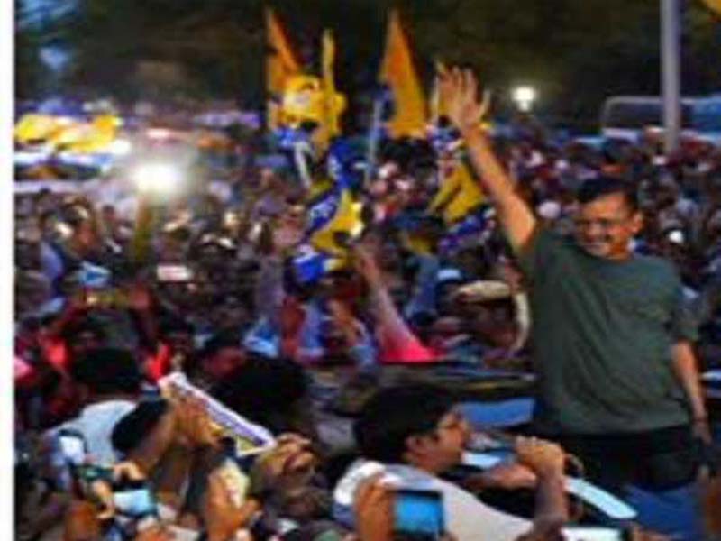 As he leaves prison, Kejriwal calls on people to band together against dictatorship.