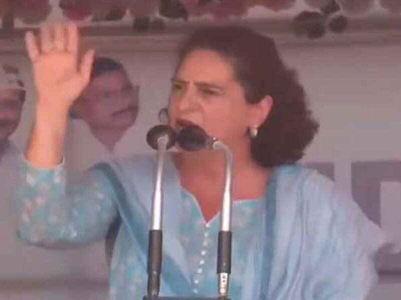 The BJP government only deceives the people: Priyanka