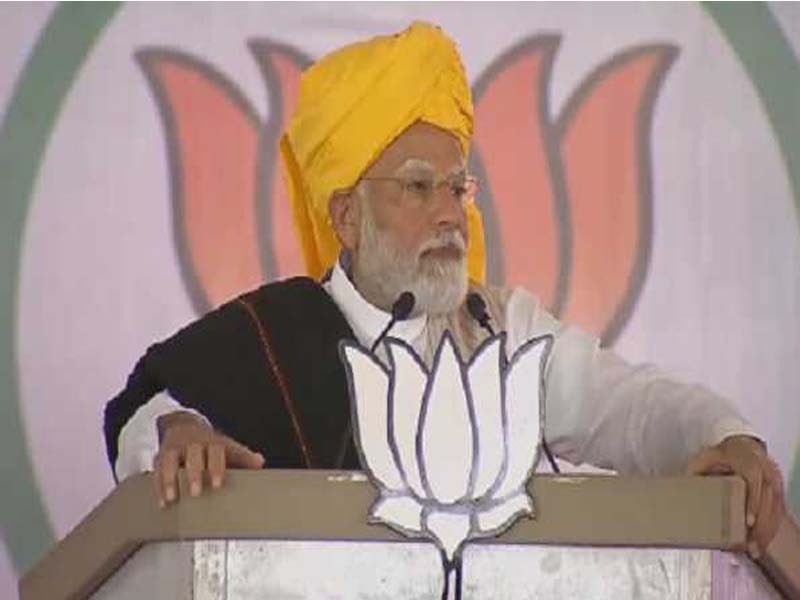Will a weak government strengthen India? The PM advises Maharashtra residents to make informed decisions