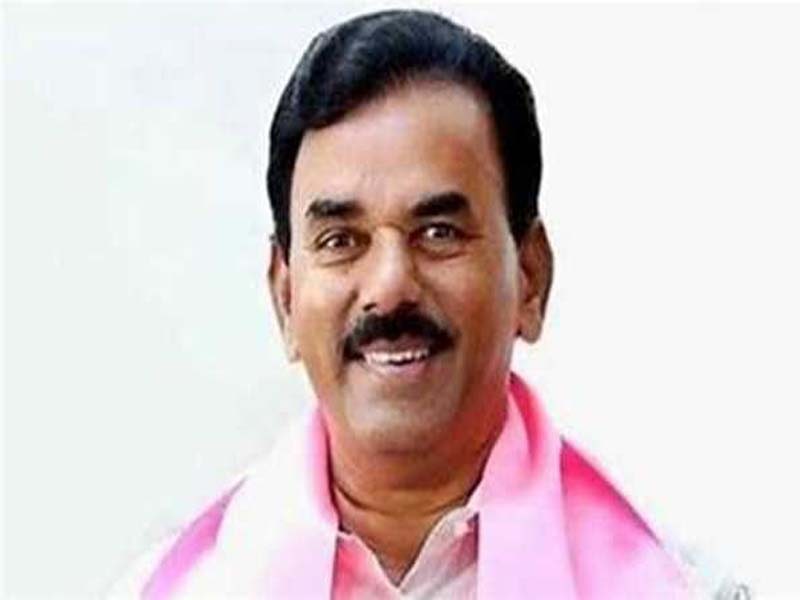 Cong government is urged by BRS not to bring tainted alcohol to Telangana State.