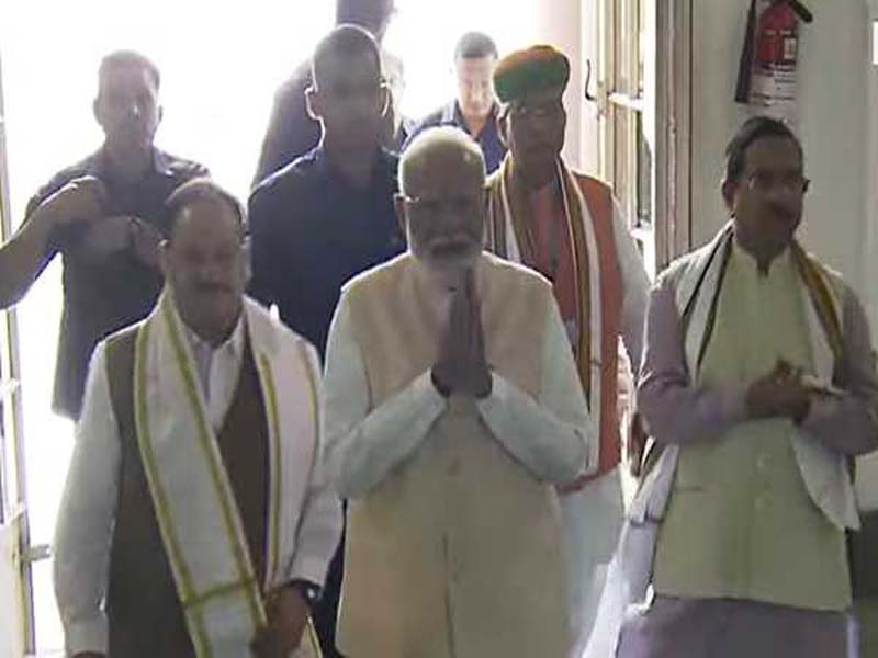 NDA parliament party meeting on forming of government starts