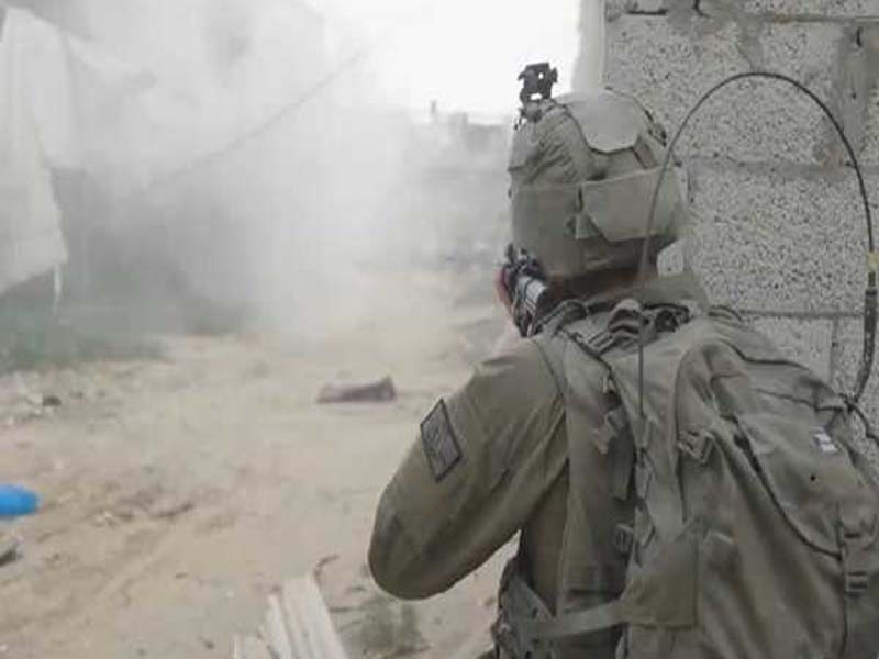 10 Palestinians who were guarding merchant vehicles in Rafah were slain by the Israeli army: sources