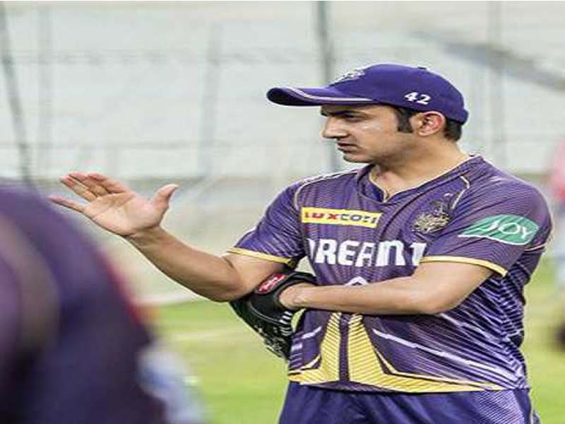 Gambhir shows up for the Team India head coach interview