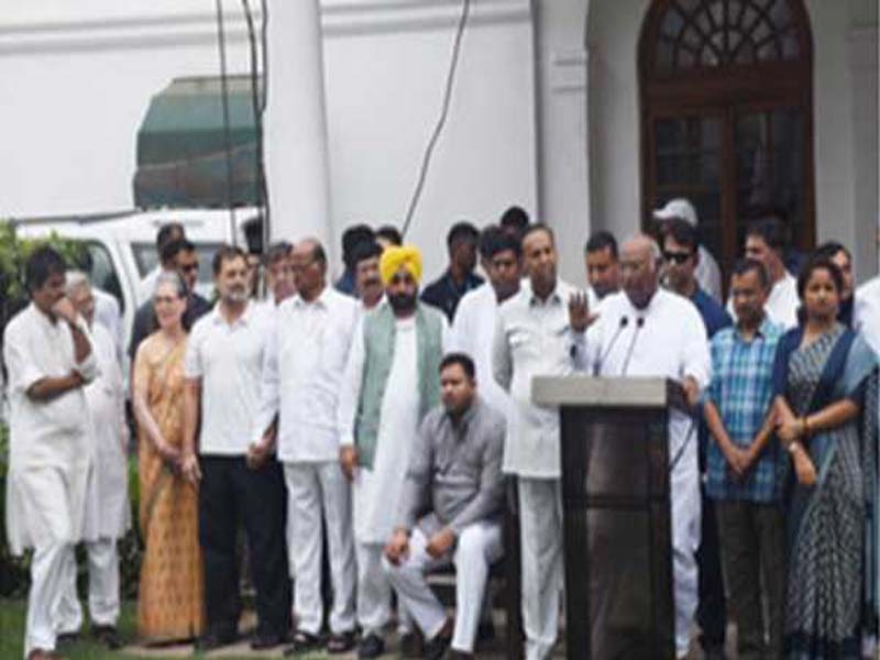 295+ seats will go to the INDIA Bloc: Kharge