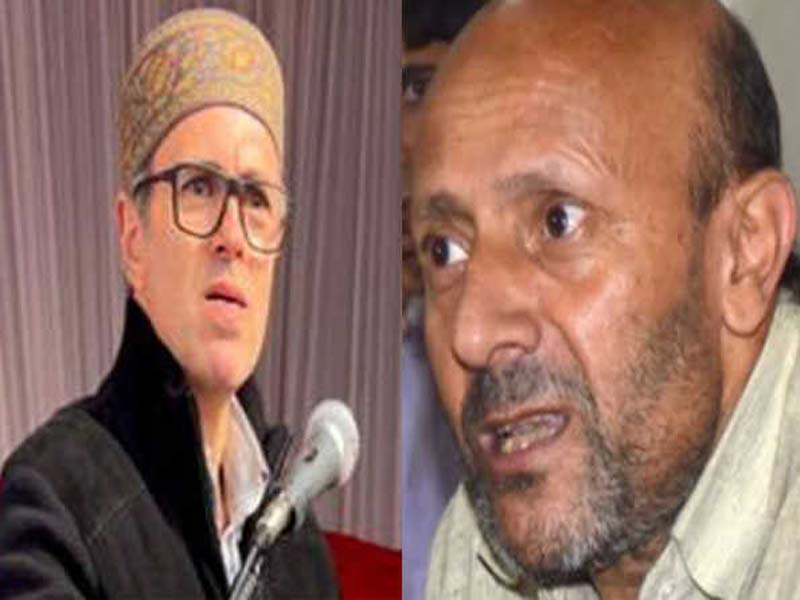 After Omar Abdullah posts a news article on Engineer Rashid, there is controversy