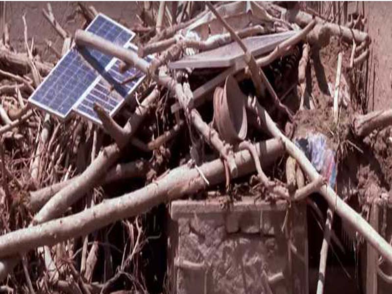 Flash floods in Afghanistan claim 35 lives and injure 250 more.