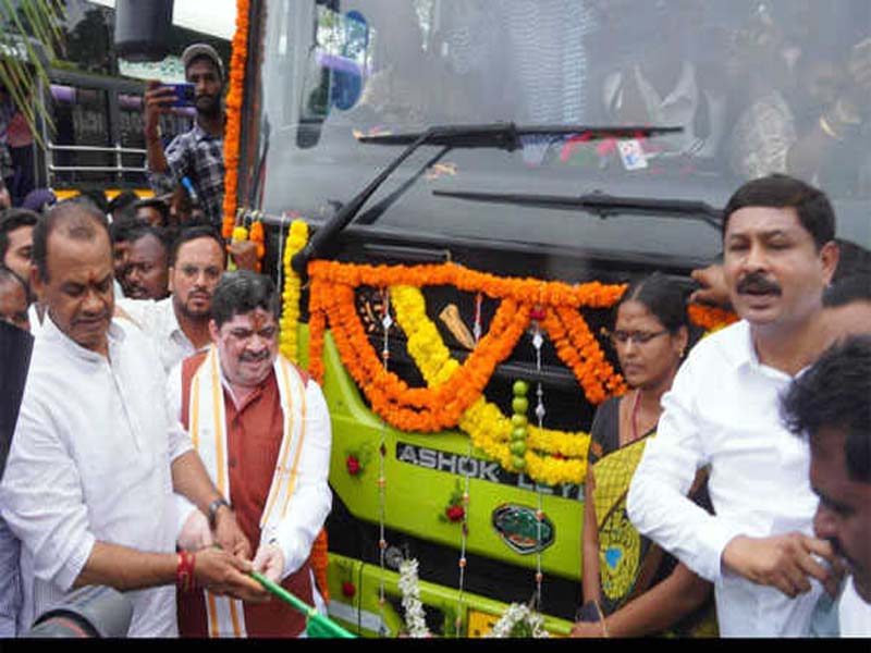 TGSRTC will shortly provide AC buses to every district headquarters: Ponnam Prabhakar