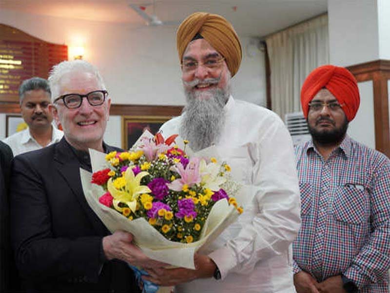 Punjab Speaker is called by the Irish Ambassador
