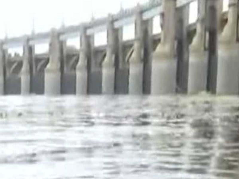 The Mettur Dam’s water level is over 100 feet.