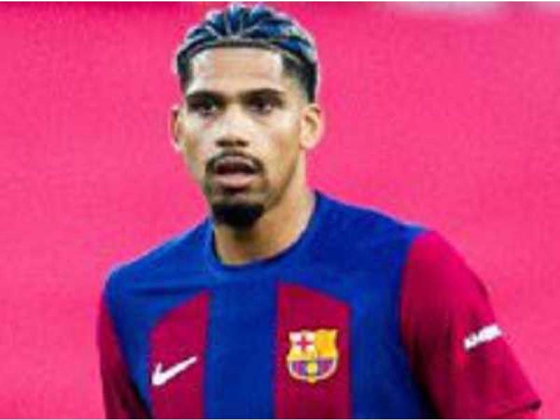 Araujo, a defender for Barcelona, missed four months of play because of a tendon procedure.