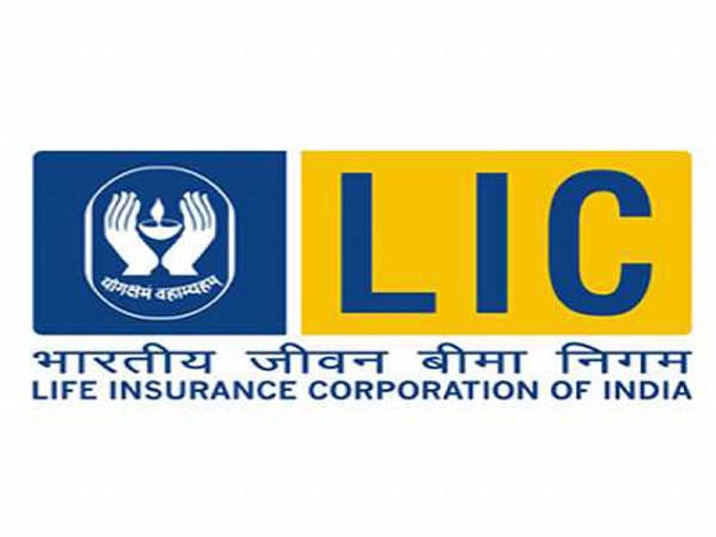LIC and IDFC First Bank collaborate to provide bancassurance.
