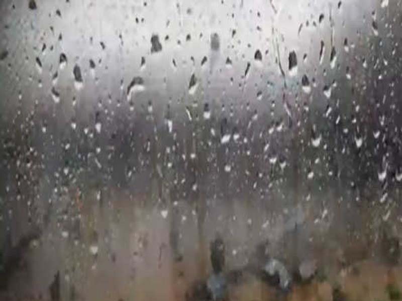 Oracle says Telangana would receive enough of rain.