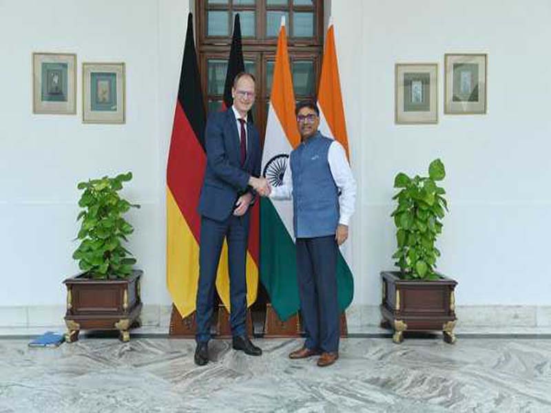 Germany and India meet at the Foreign Office and decide to expand their cooperation in important domains.