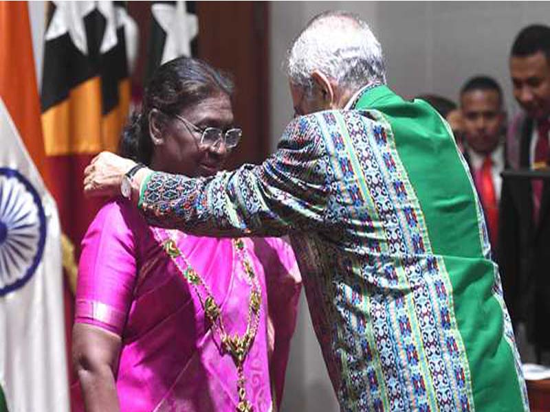 President Murmu meets with President Ramos-Horta after bestowing Timor-Leste’s highest civilian honor.