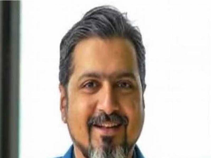 Grammy winner Ricky Kej expresses his utter dissatisfaction with Air India in a symphony.