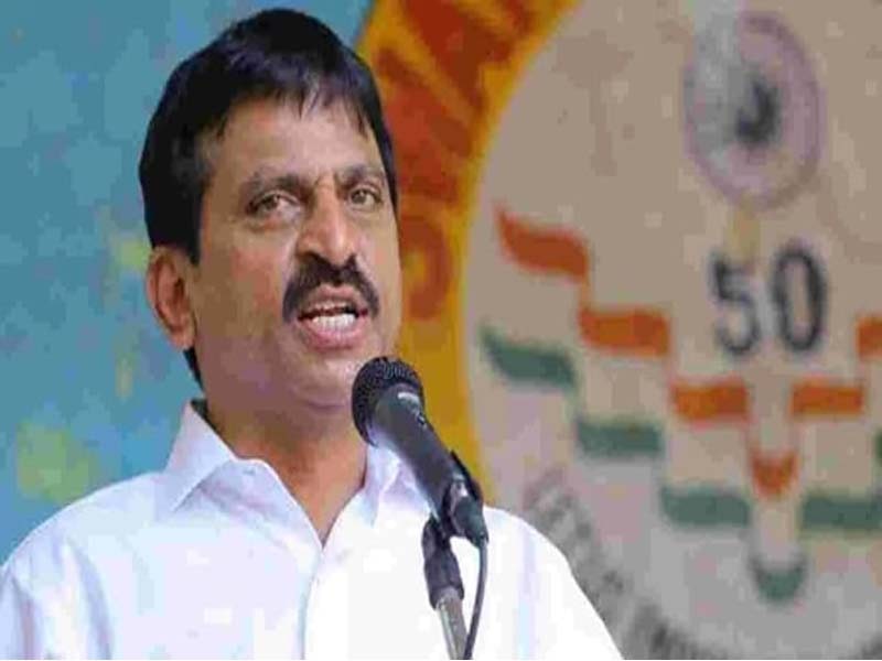 Ministers from Telangana establish Gandhinagar Industrial Park.