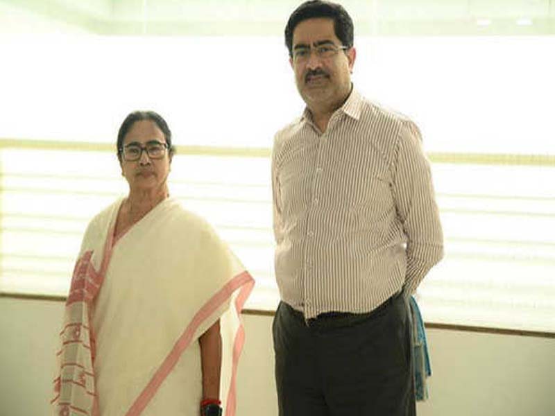 Mamata and Kumar Mangalam Birla meet.