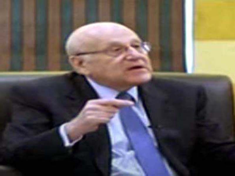 Lebanese PM and Hezbollah denounce the murder of Hamas leader.