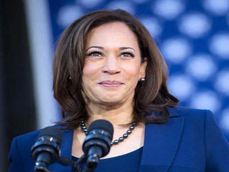 Harris leads the race for president, increasing the likelihood that Democrats will take Congress.