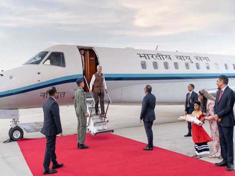 Arriving on a three-day visit, EAM goes to the Maldives to see President Muizzu