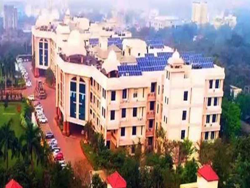 ECoR starts the process of installing rooftop solar power plants in service buildings and railroad stations.