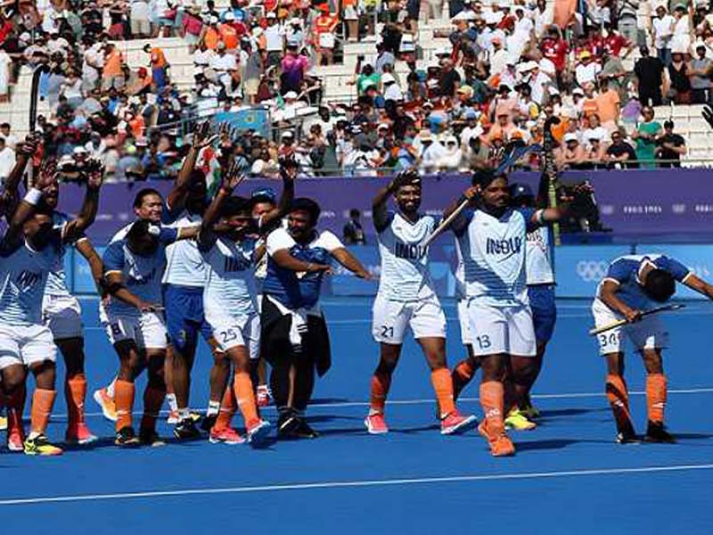 CMs of Punjab and Haryana congratulate the Indian hockey team on their bronze medal at the Olympics in Paris.