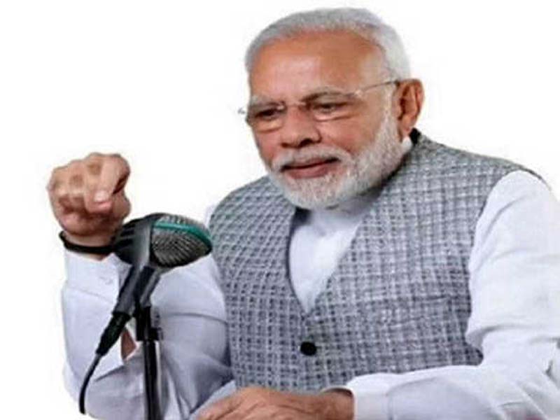 PM Modi praises Jhansi women’s efforts to conserve water.