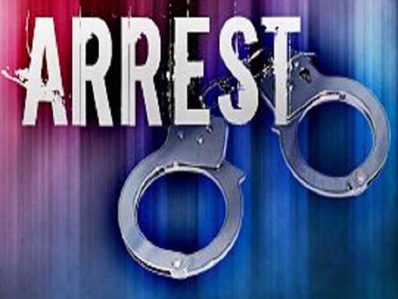 36-passport holding man detained in Pakistan