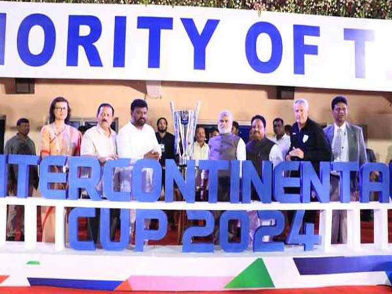 Speaker of Telangana Assembly introduces the Intercontinental Cup