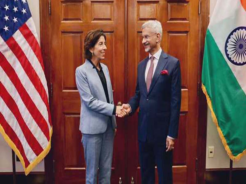 EAM Talks Semiconductors and Minerals with US Commerce Secretary