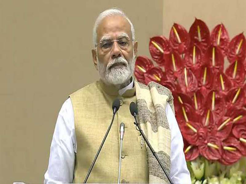 PM urges Swachh Bharat Mission to be strengthened