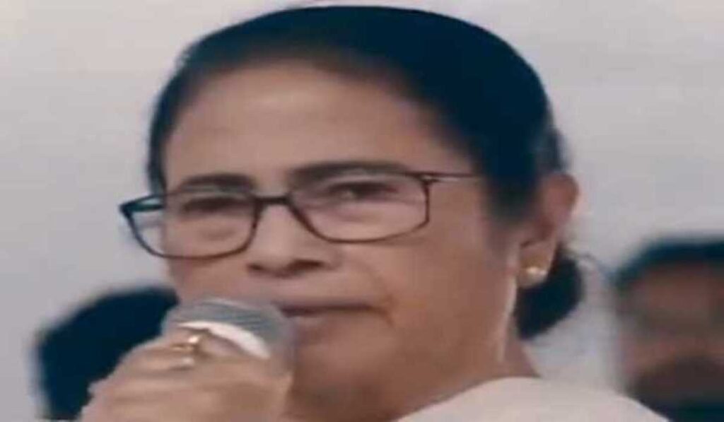 Mamata to meet fasting doctors as hunger strike reaches 17th day