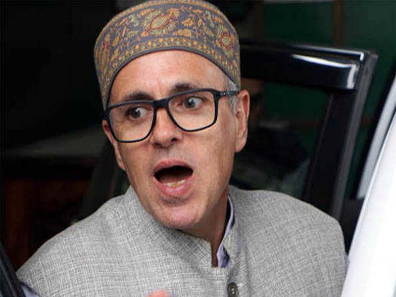 Omar Pays Tribute at Charar-i-Sharief for Nooruddin Noorani’s Urs