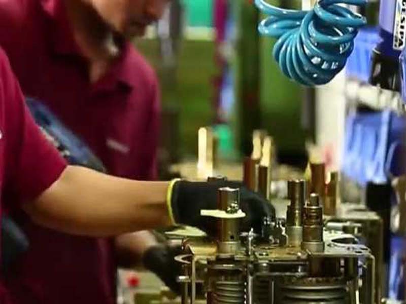 India Manufacturing PMI Climbs to 57.5 in October