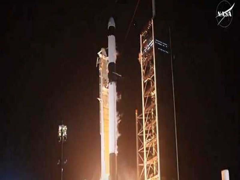 NASA Launches Cargo Dragon to Deliver Supplies to ISS